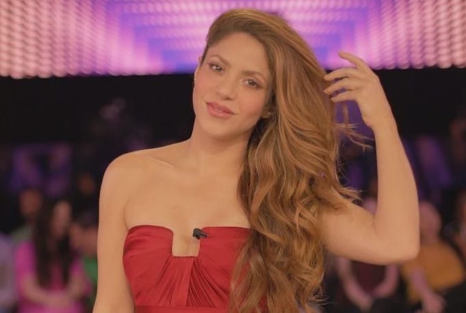 ¿Pelo messy al estilo Shakira? Así puedes recrearlo